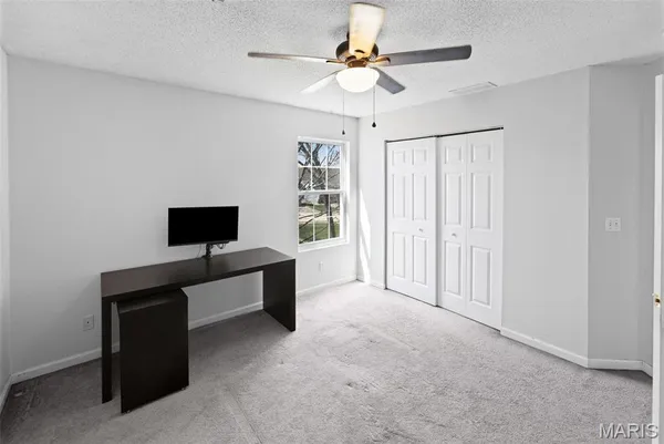$435,000 | 121 Somerset Drive, Glen Carbon, IL 62034