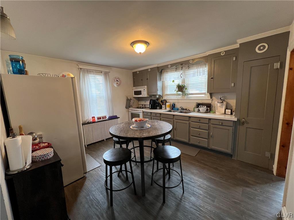 446 East Lawn Road Nazareth, PA 18064 - Photo 13 of 23 Gallery Image 13
