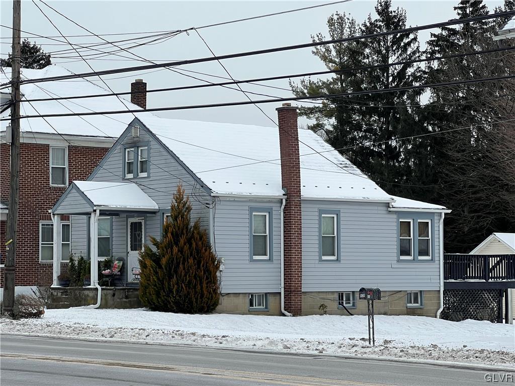 446 East Lawn Road Nazareth, PA 18064 - Photo 3 of 23 Gallery Image 3