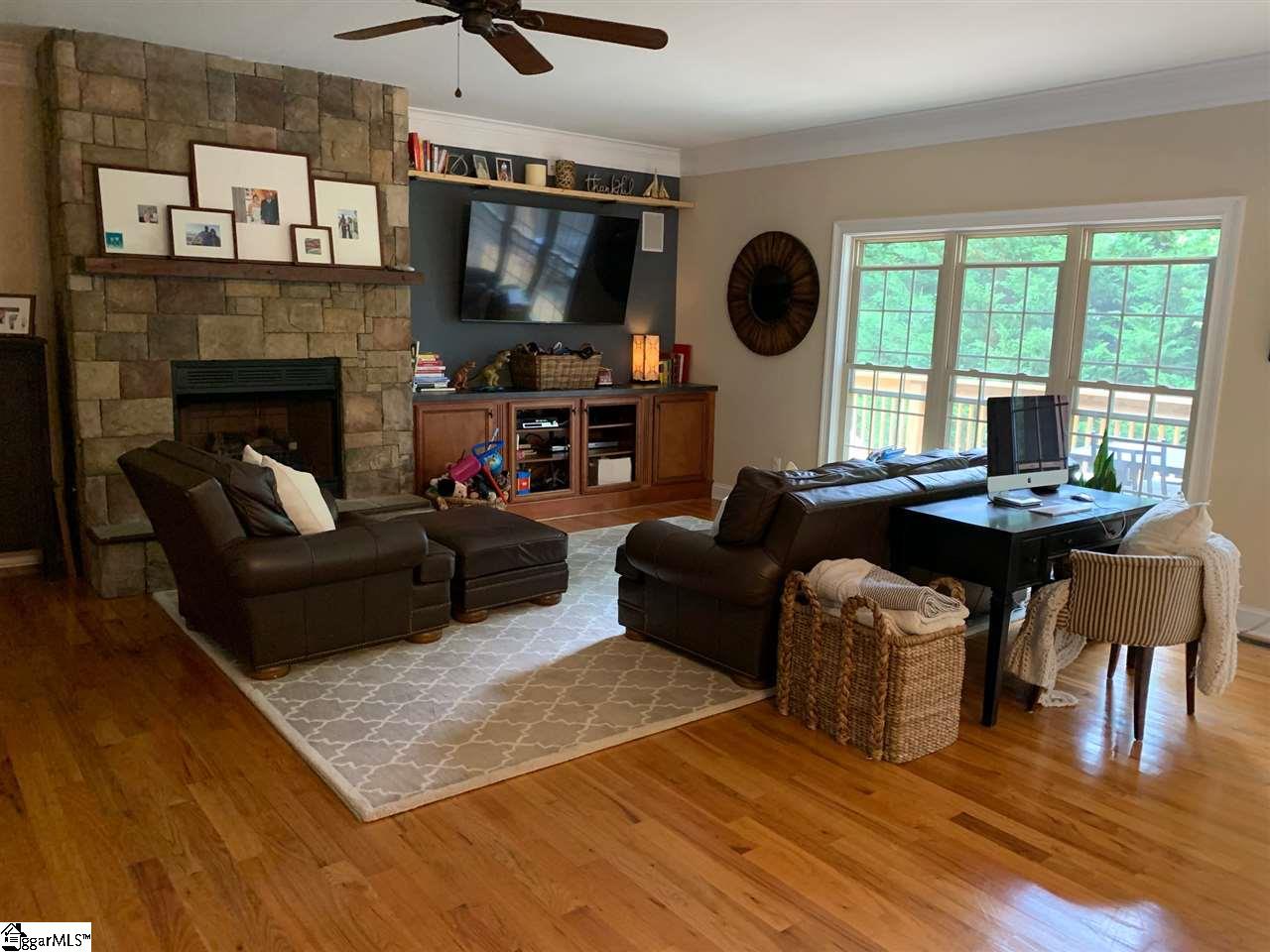 614 New Tarleton Way Greer, SC 29650 - Photo 8 of 24 Gallery Image 8