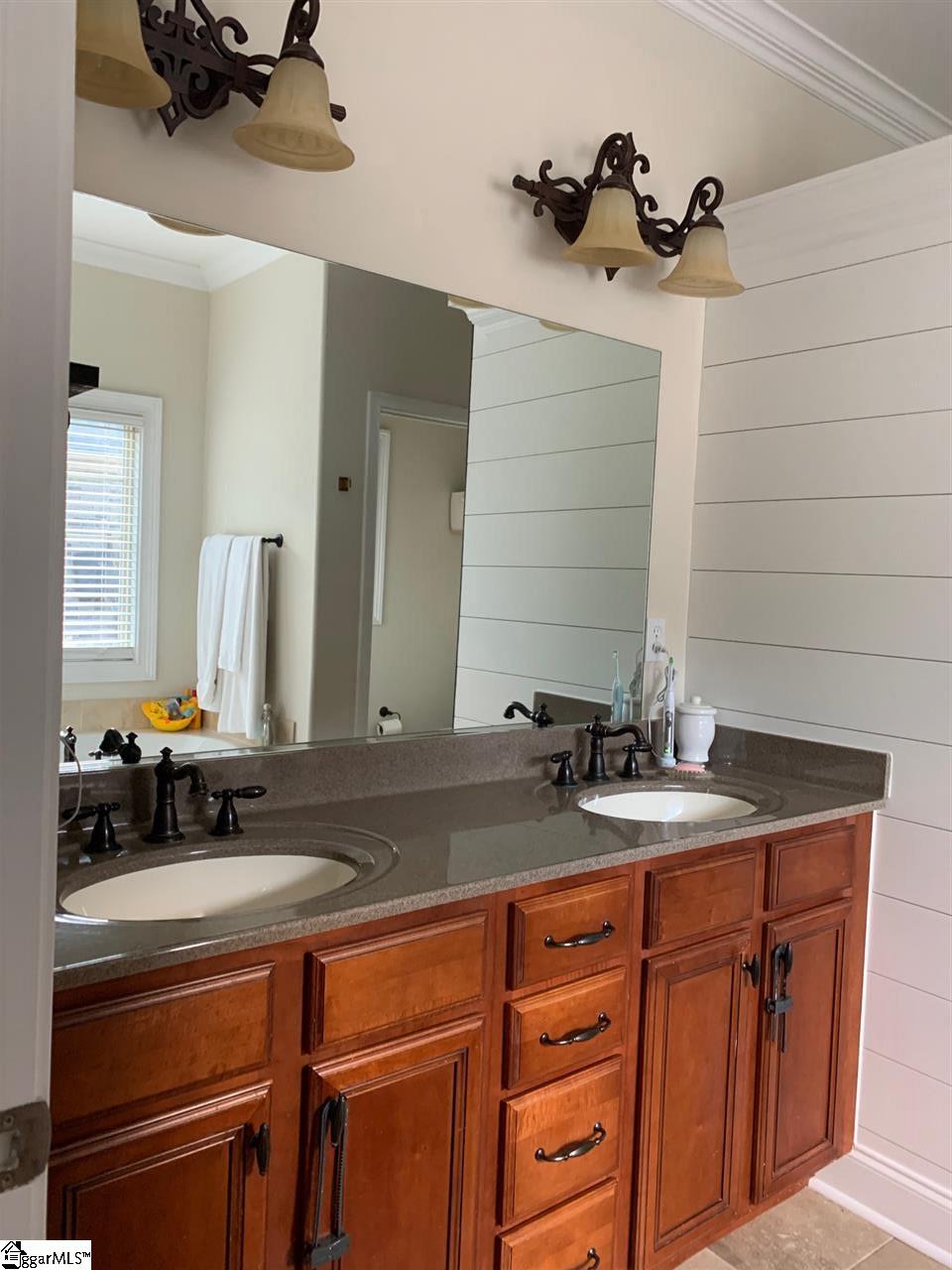 614 New Tarleton Way Greer, SC 29650 - Photo 10 of 24 Gallery Image 10