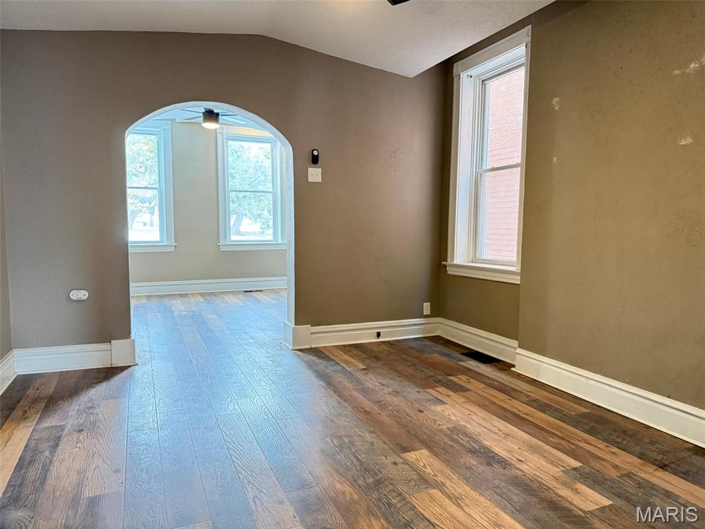 3308 Miami Street St. Louis, MO 63118 - Photo 3 of 9