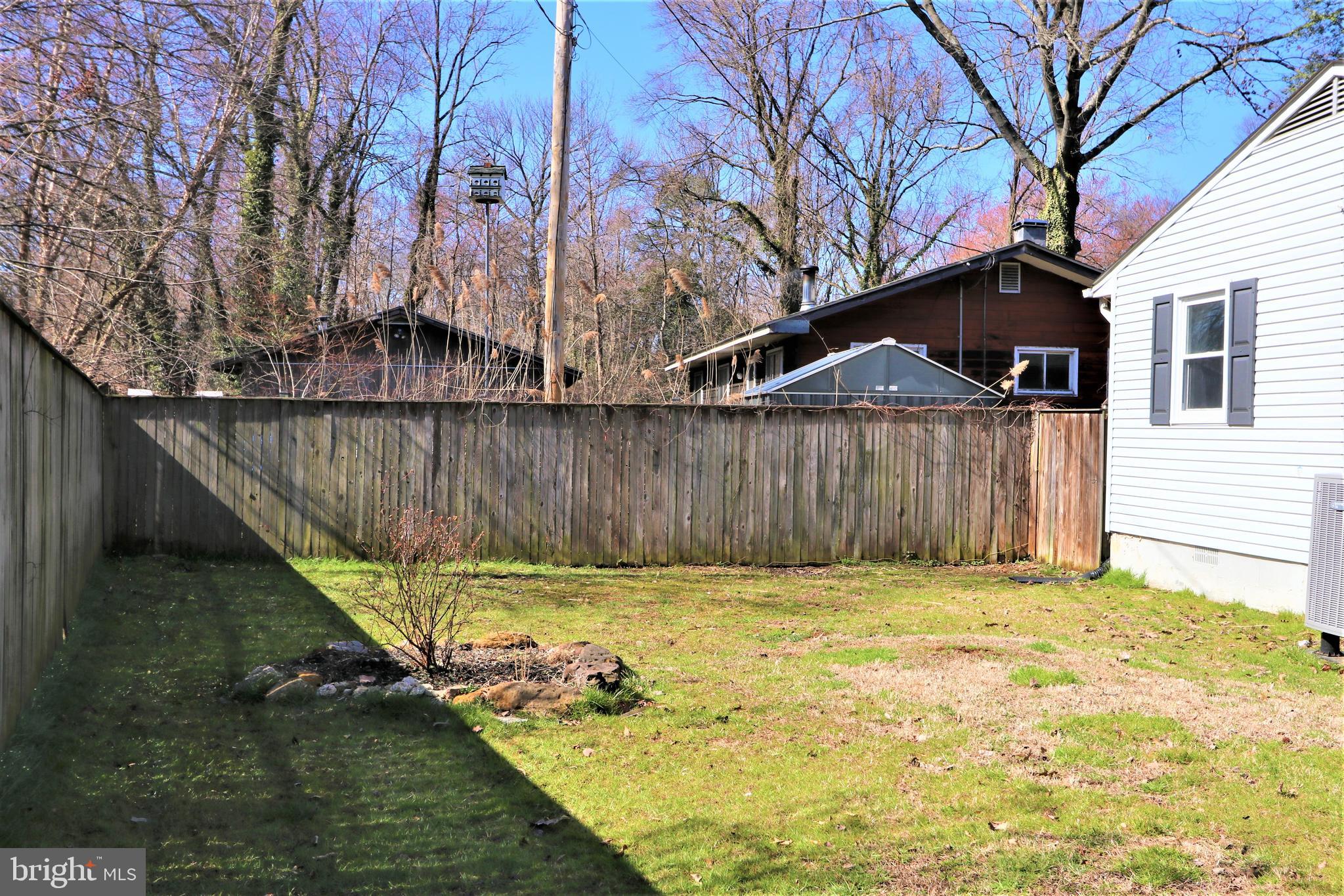 301 Cambridge Road Pasadena, MD 21122 - Photo 21 of 34 Gallery Image 21