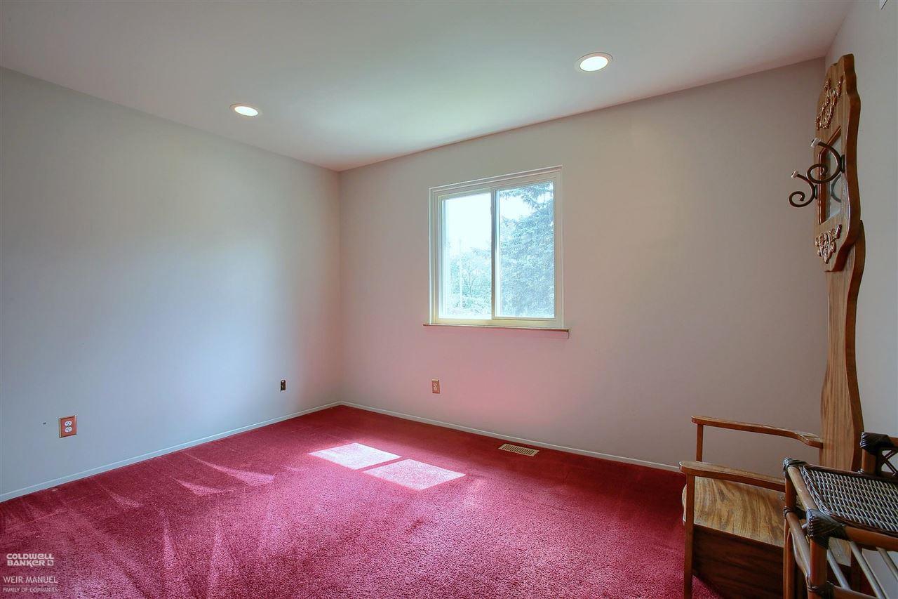 1570 South Boulevard Rochester, MI 48309 - Photo 9 of 24