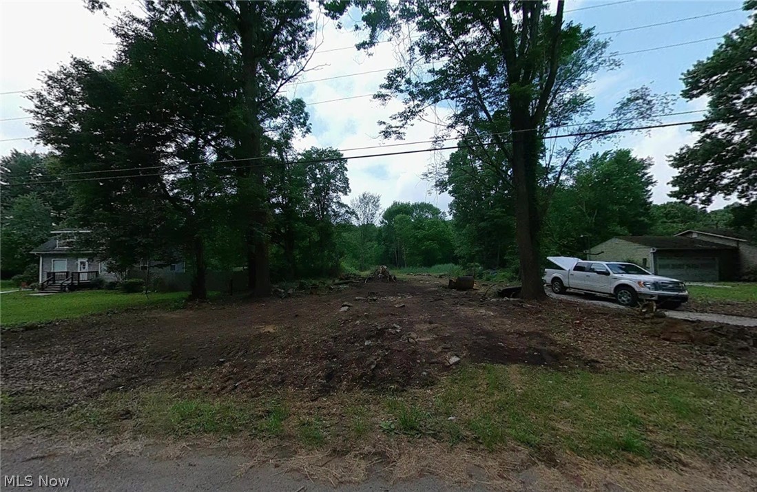 4550 Lenty Road Barberton, OH 44203 - Photo 2 of 5