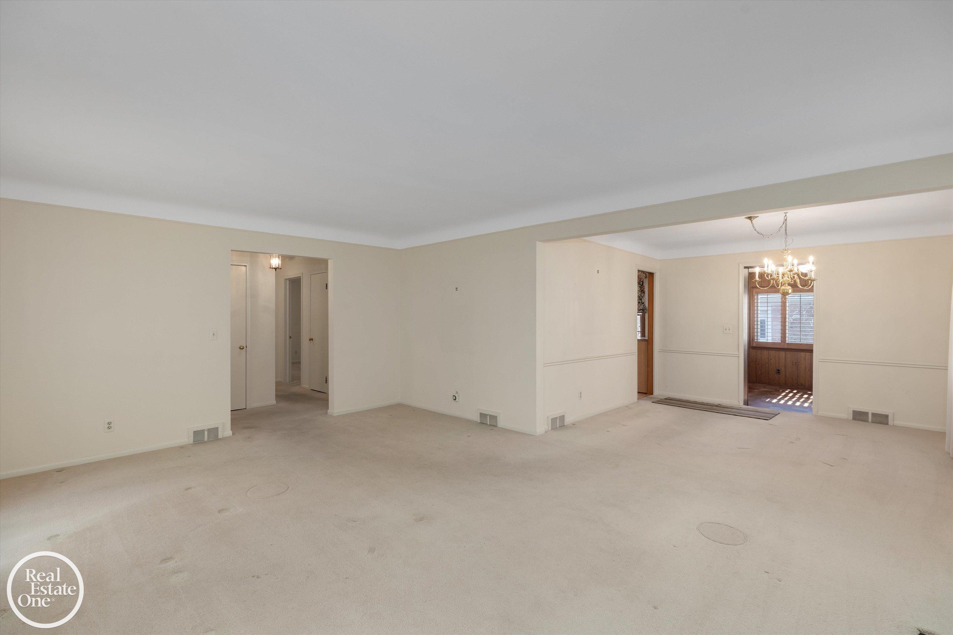 785 Barrington Road Grosse Pointe Park, MI 48215 - Photo 8 of 40