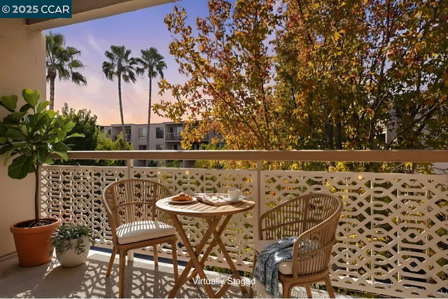 $299,000 | 440 North Civic Drive, Unit 409, Walnut Creek, CA 94596