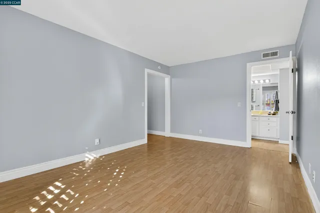 $299,000 | 440 North Civic Drive, Unit 409, Walnut Creek, CA 94596