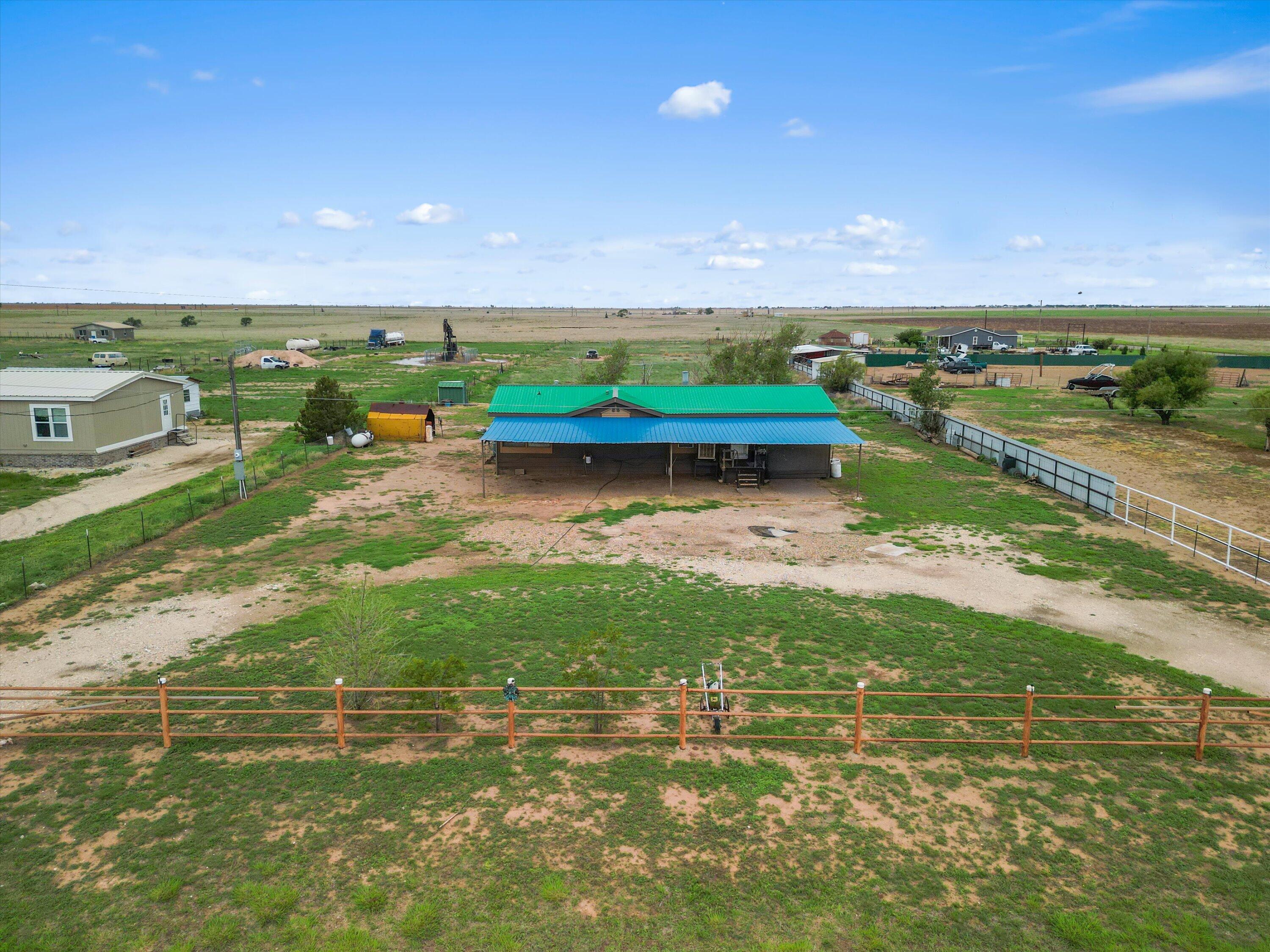 3104 Black Gold Road Levelland, TX 79336 - Photo 2 of 8 2-3104 Black Gold Rd