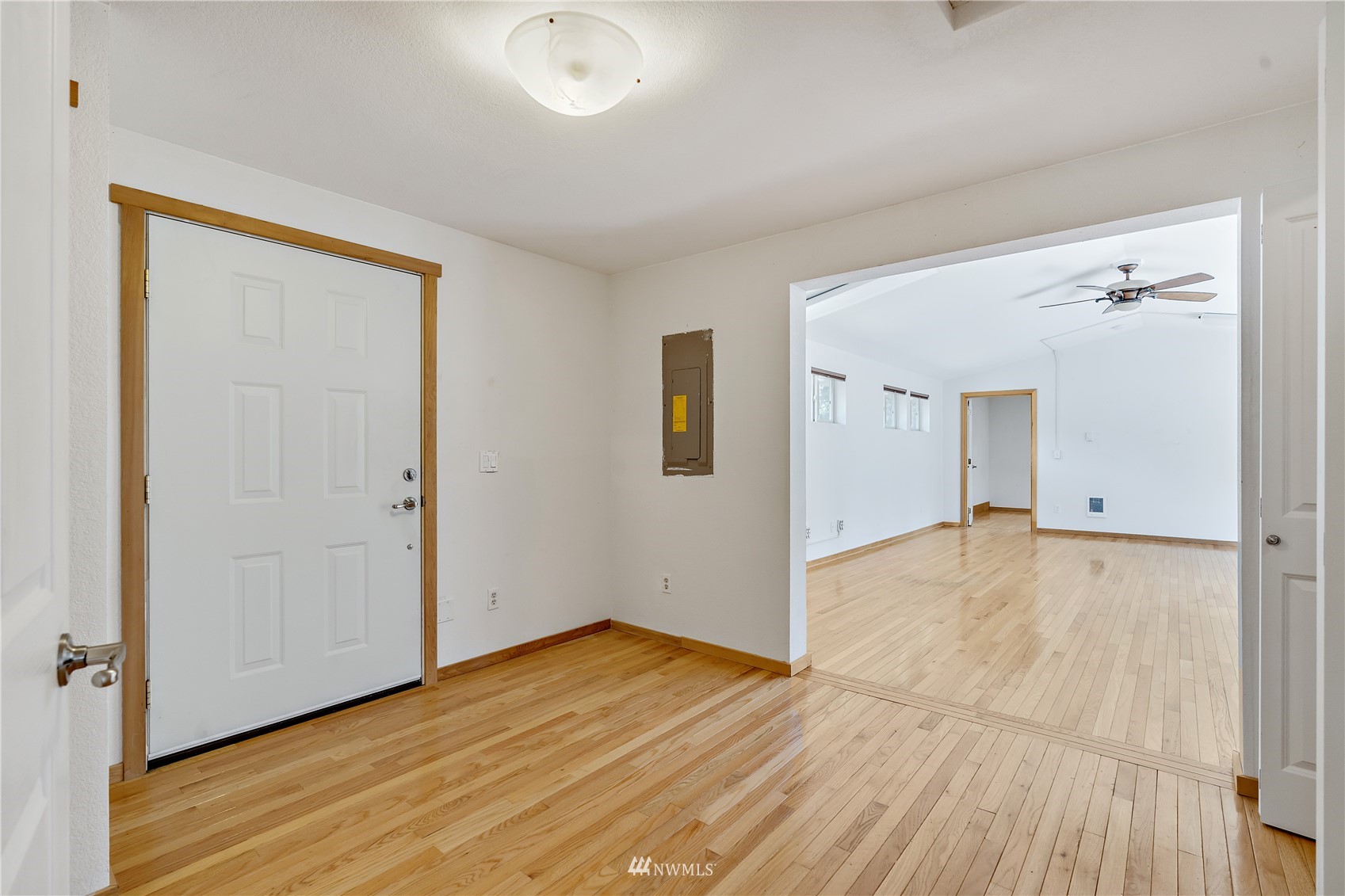 13808 Military Road Southeast Rainier, WA 98576 - Photo 11 of 30 Gallery Image 11