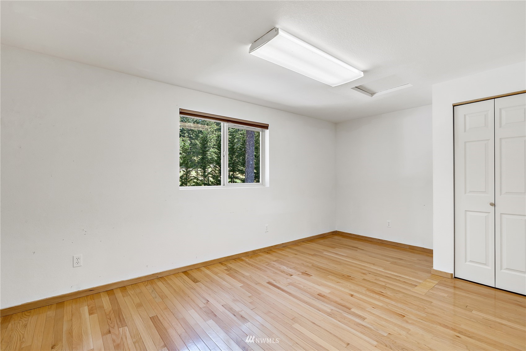 13808 Military Road Southeast Rainier, WA 98576 - Photo 14 of 30 Gallery Image 14