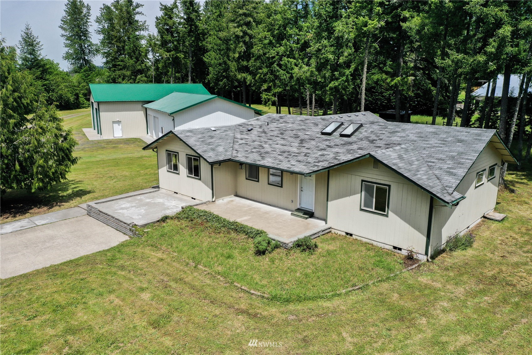 13808 Military Road Southeast Rainier, WA 98576 - Photo 21 of 30 Gallery Image 21