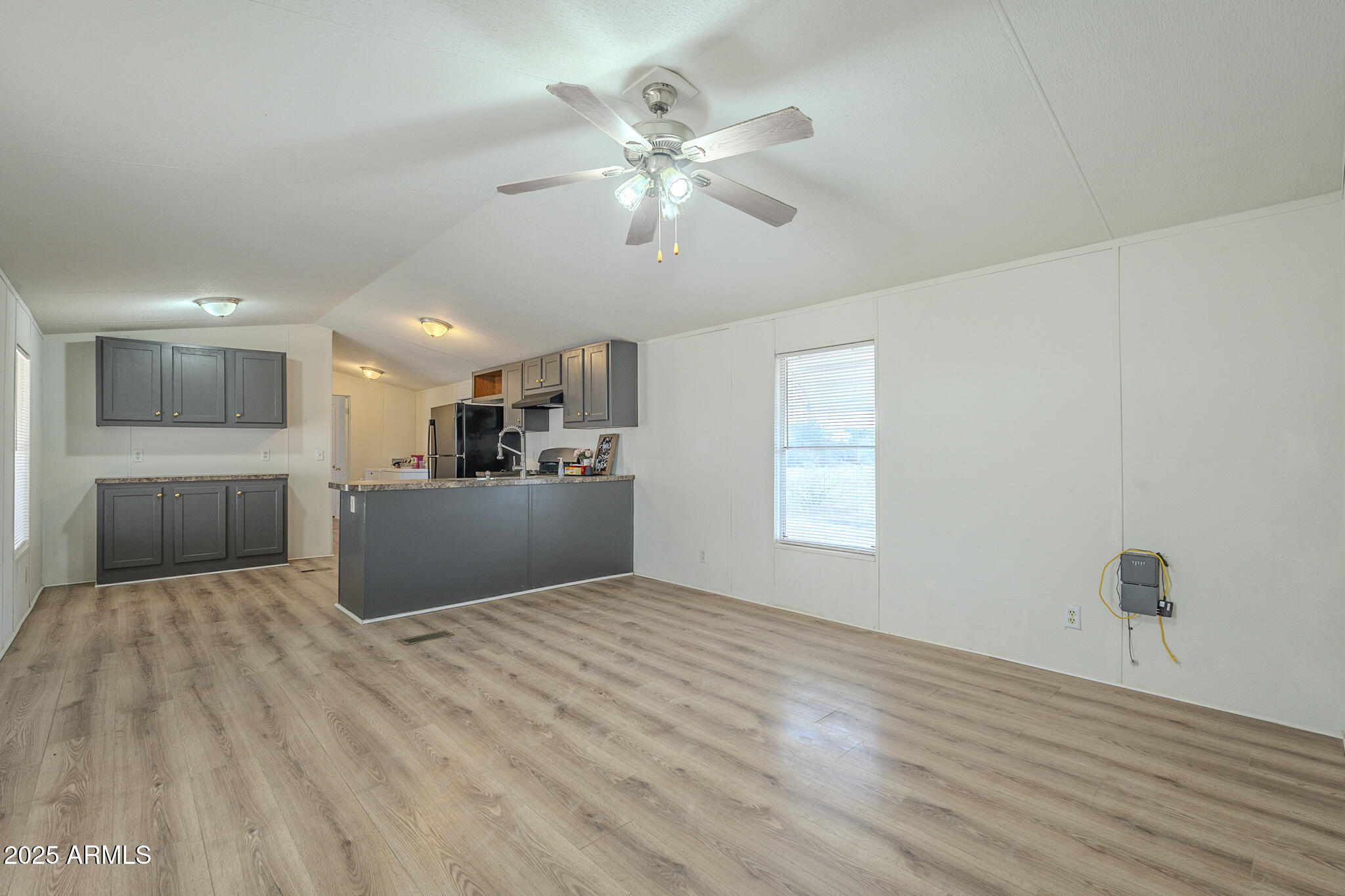 3100 West Quail Road Eloy, AZ 85131 - Photo 3 of 21 Open Concept
