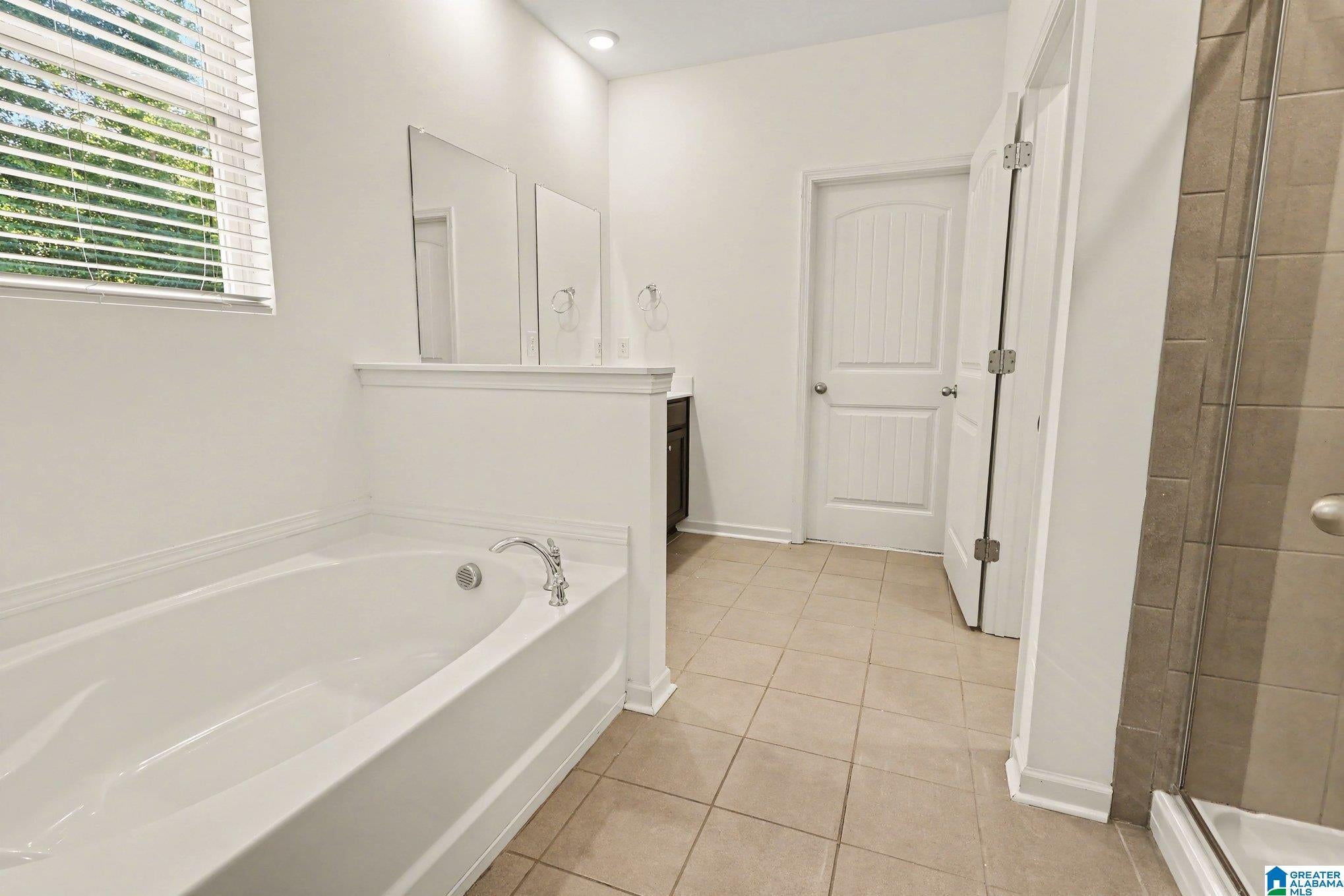 1056 Timberline Ridge Calera, AL 35040 - Photo 13 of 44 Gallery Image 13