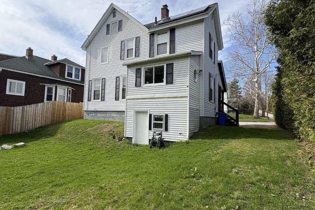 122 Oak Street Rutland, VT 05701 - Photo 15 of 15