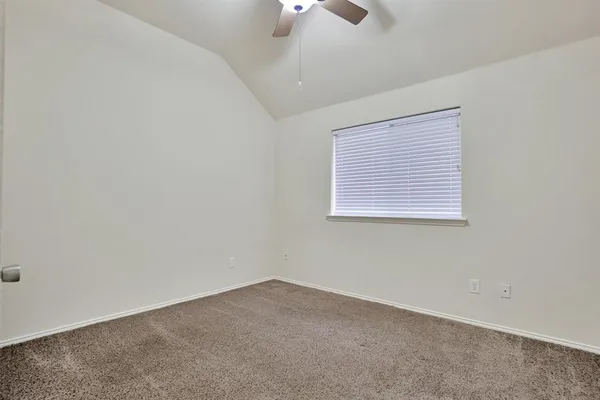 $2,550 | 1695 Cresthill Drive, Rockwall, TX 75087