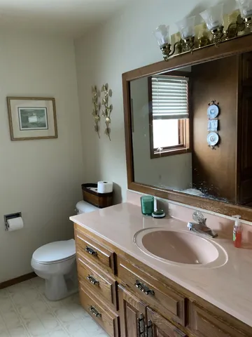 $2,000,000 | 2454 Forest Meadows Court, Green Bay, WI 54313