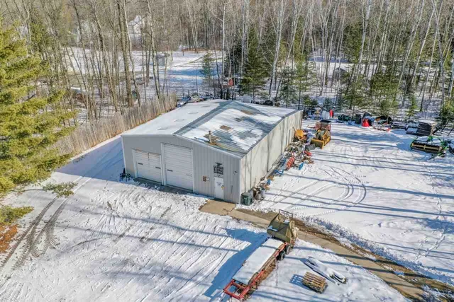 $2,000,000 | 2454 Forest Meadows Court, Green Bay, WI 54313