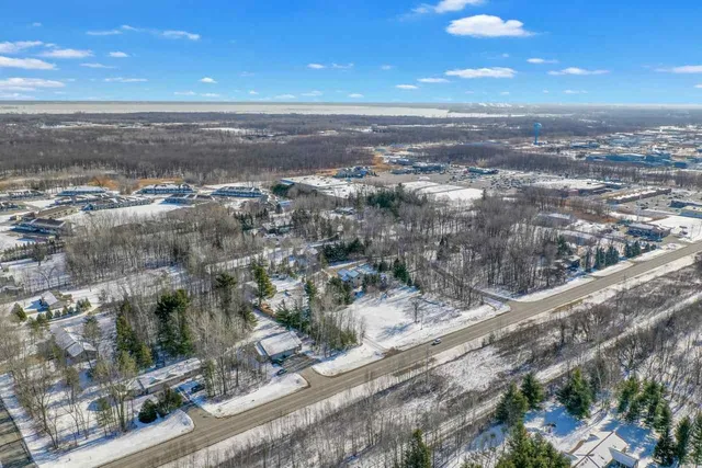 $2,000,000 | 2454 Forest Meadows Court, Green Bay, WI 54313