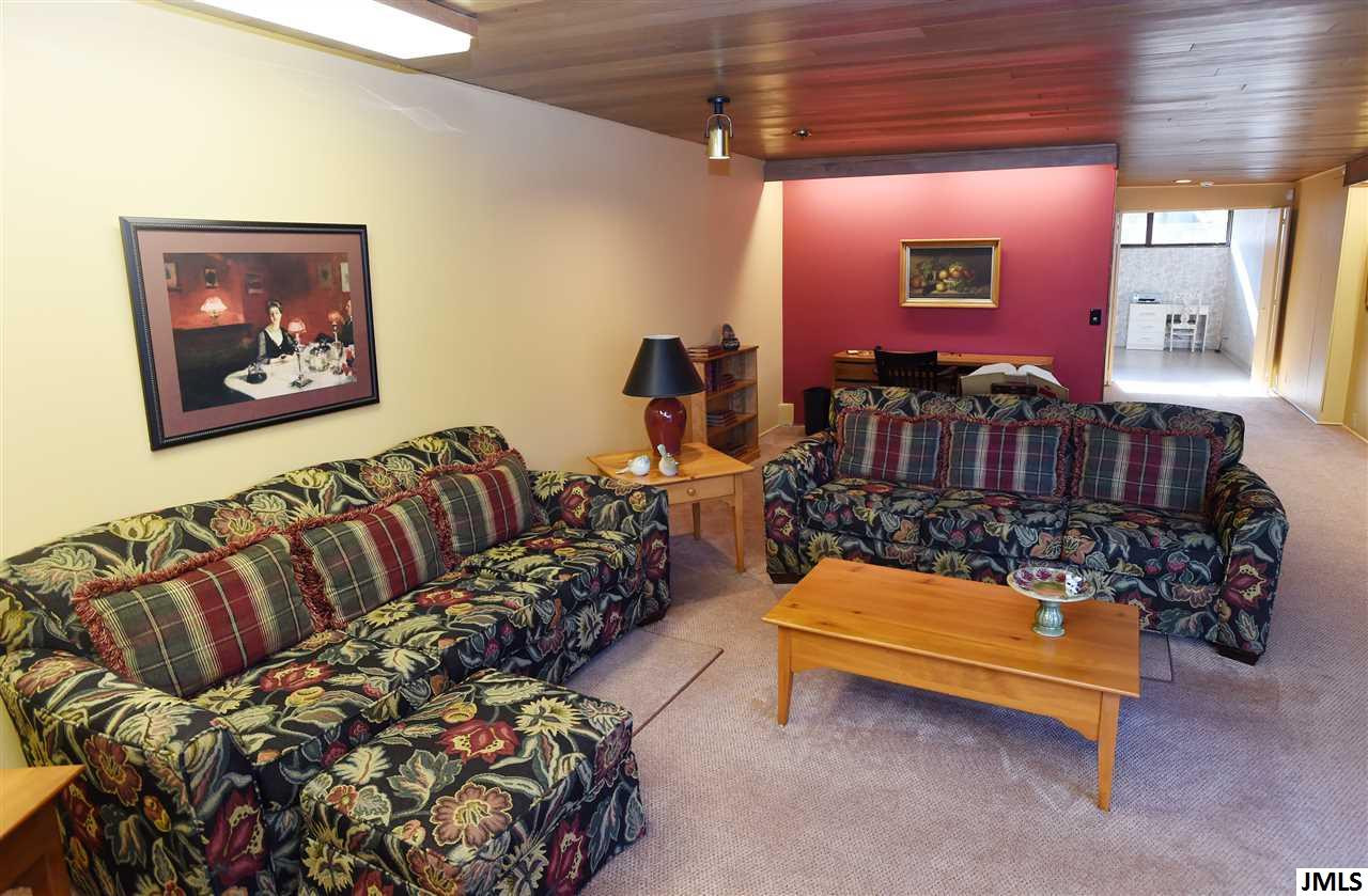 2010 Dale Road Jackson, MI 49203 - Photo 23 of 33 Photo 23