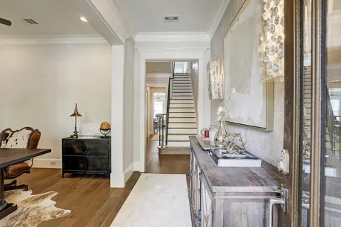 $1,275,000 | 420 West 18th Street, Houston, TX 77008