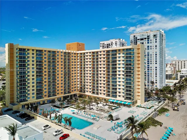 $3,000 | 2501 South Ocean Drive, Unit 605, Hollywood, FL 33019