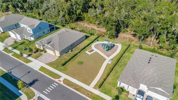 $2,700 | 2048 Shaggy Fisher Drive, Apopka, FL 32712