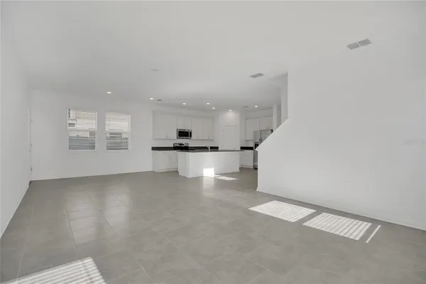 $2,700 | 2048 Shaggy Fisher Drive, Apopka, FL 32712