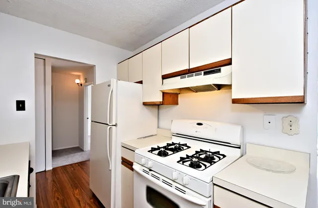 $1,450 | 120 North Bethlehem Pike, Unit 208A, Fort Washington, PA 19034