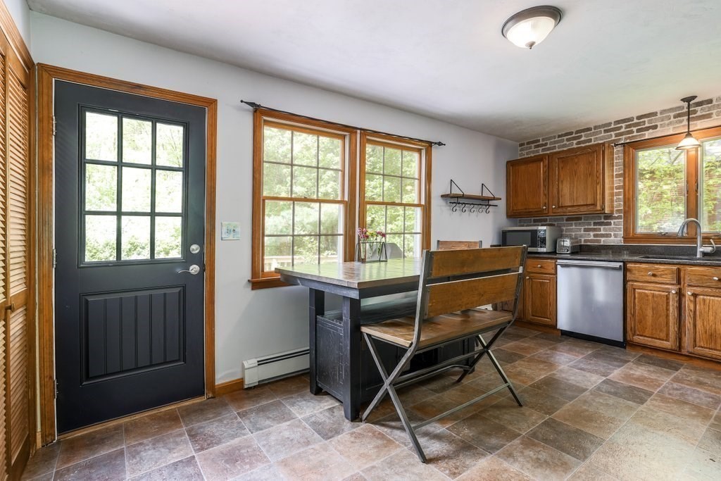 83 Everett Road Barre, MA 01005 - Photo 11 of 42 Gallery Image 11