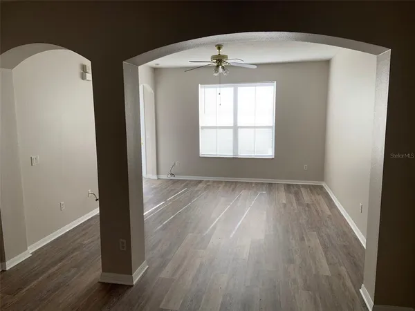 $2,290 | 4205 Austen Falls Lane, Orlando, FL 32828