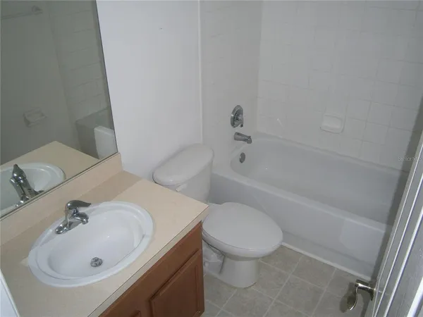 $2,290 | 4205 Austen Falls Lane, Orlando, FL 32828