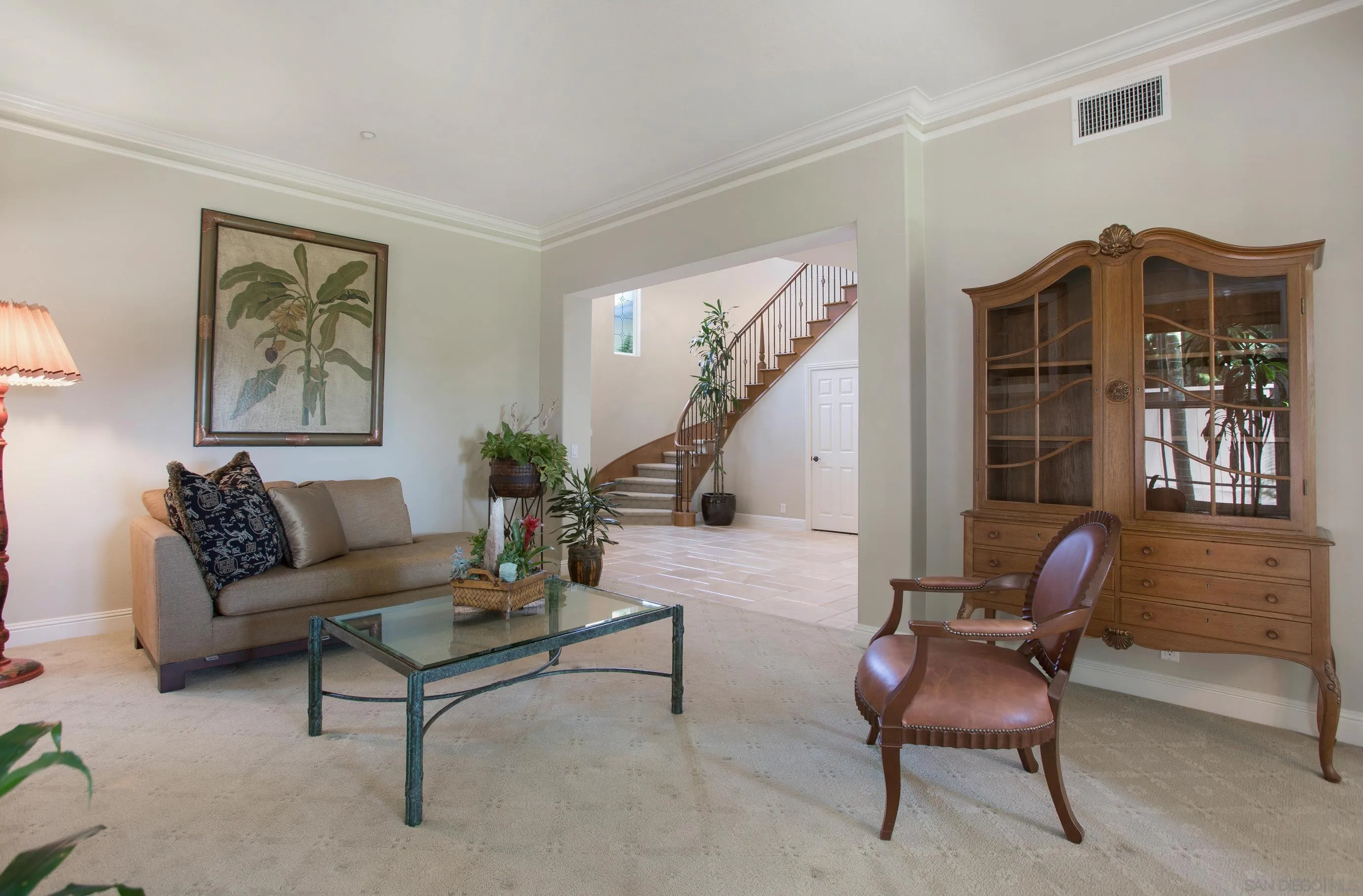 562 Shasta Drive Encinitas, CA 92024 - Photo 16 of 59 a living room with furniture and a window
