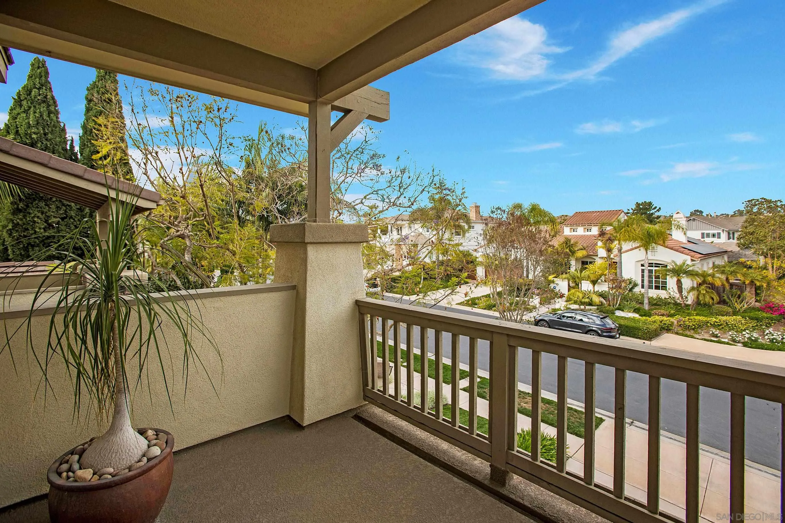 562 Shasta Drive Encinitas, CA 92024 - Photo 49 of 59 a view of a porch