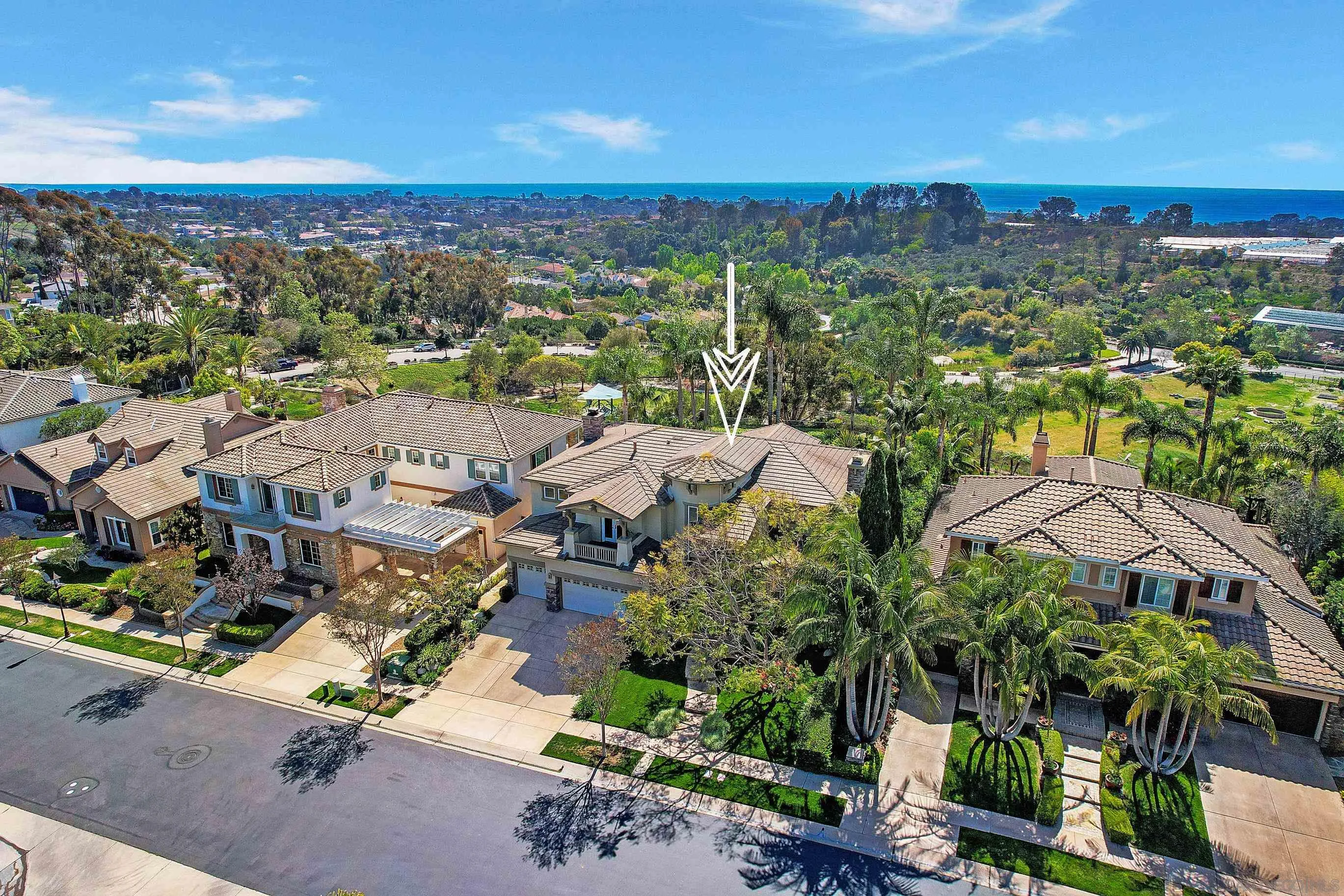 562 Shasta Drive Encinitas, CA 92024 - Photo 56 of 59 an aerial view of multiple house