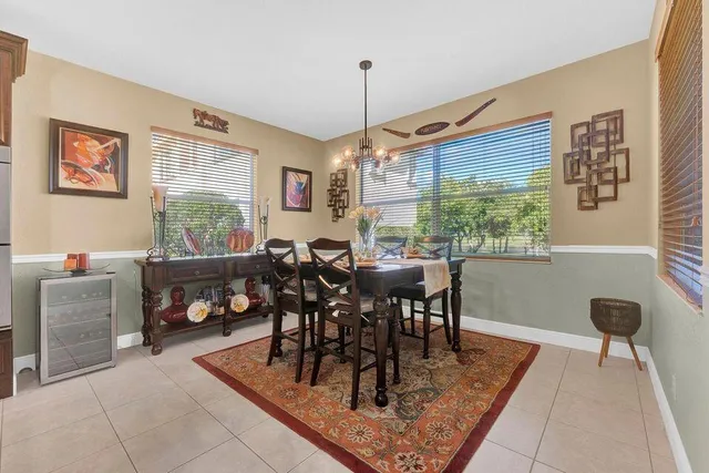 $879,999 | 112 Ibisca Terrace, Royal Palm Beach, FL 33411