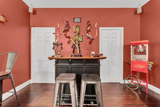 $879,999 | 112 Ibisca Terrace, Royal Palm Beach, FL 33411