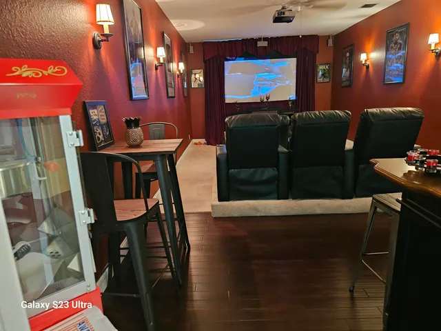 $879,999 | 112 Ibisca Terrace, Royal Palm Beach, FL 33411