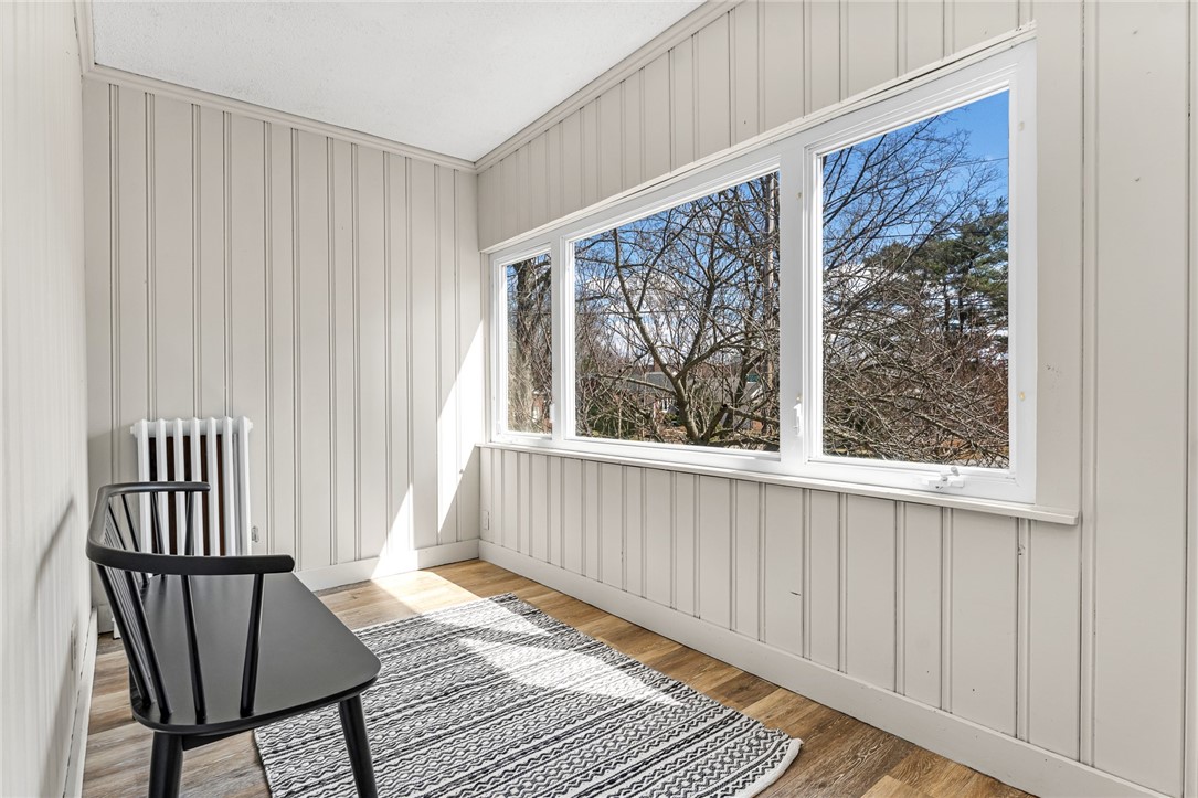 38 Trinity Parkway Providence, RI 02908 - Photo 18 of 37