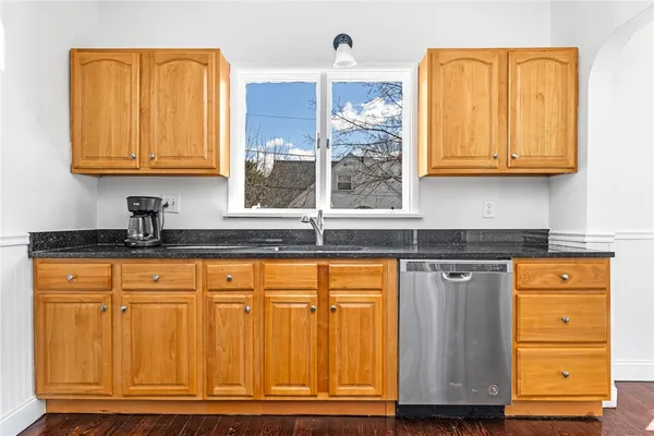 $595,000 | 38 Trinity Parkway, Providence, RI 02908