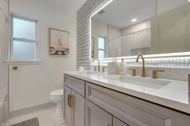 $1,000 | 2412 Surrey Street, Tallahassee, FL 32304