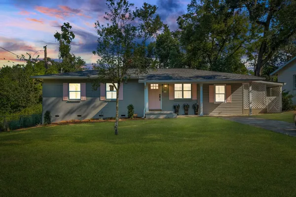 $900 | 2412 Surrey Street, Tallahassee, FL 32304