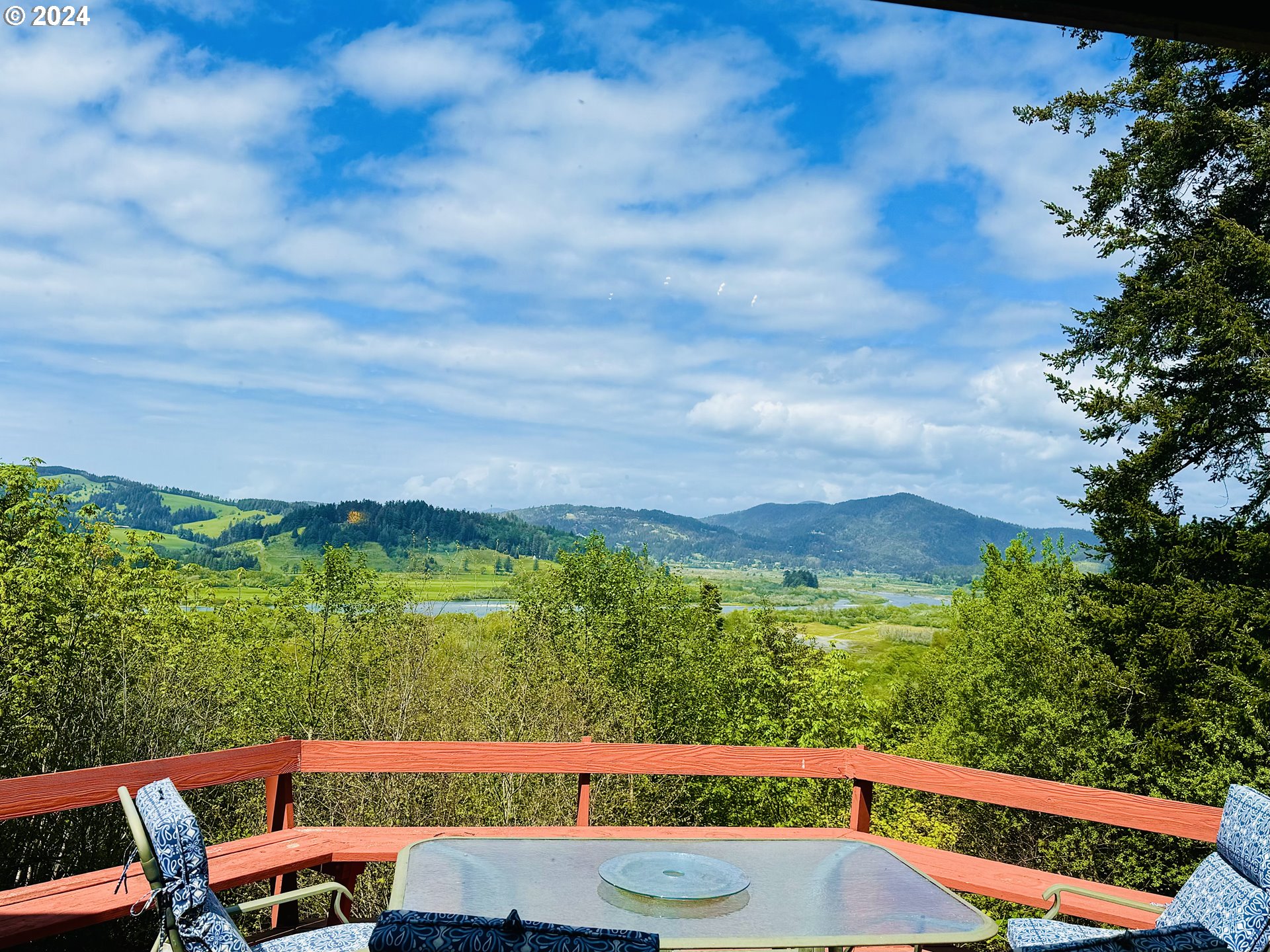 95064 Jerry's Flat Road Gold Beach, OR 97444 - Photo 11 of 47 Gallery Image 11
