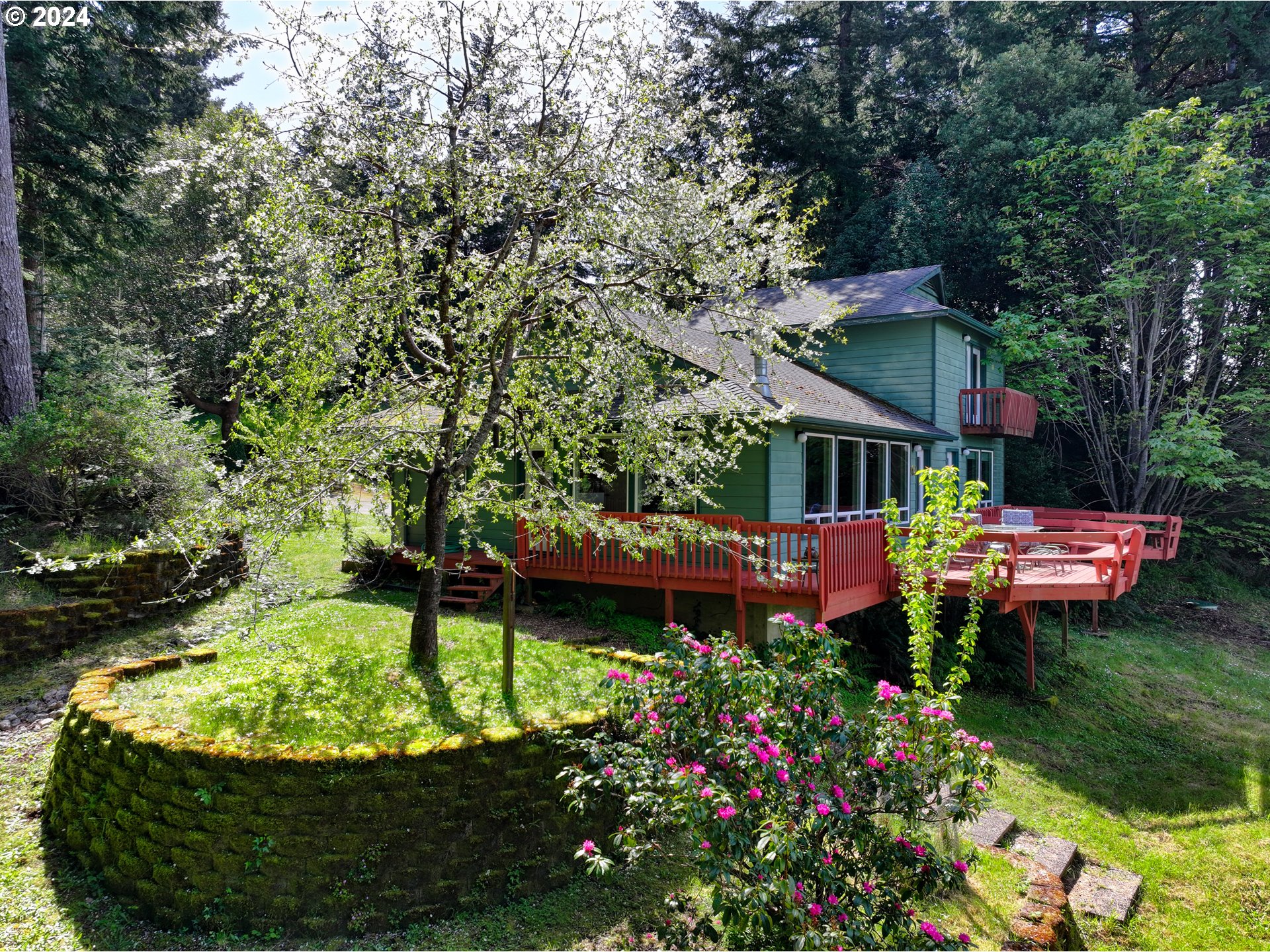 95064 Jerry's Flat Road Gold Beach, OR 97444 - Photo 17 of 47 Gallery Image 17