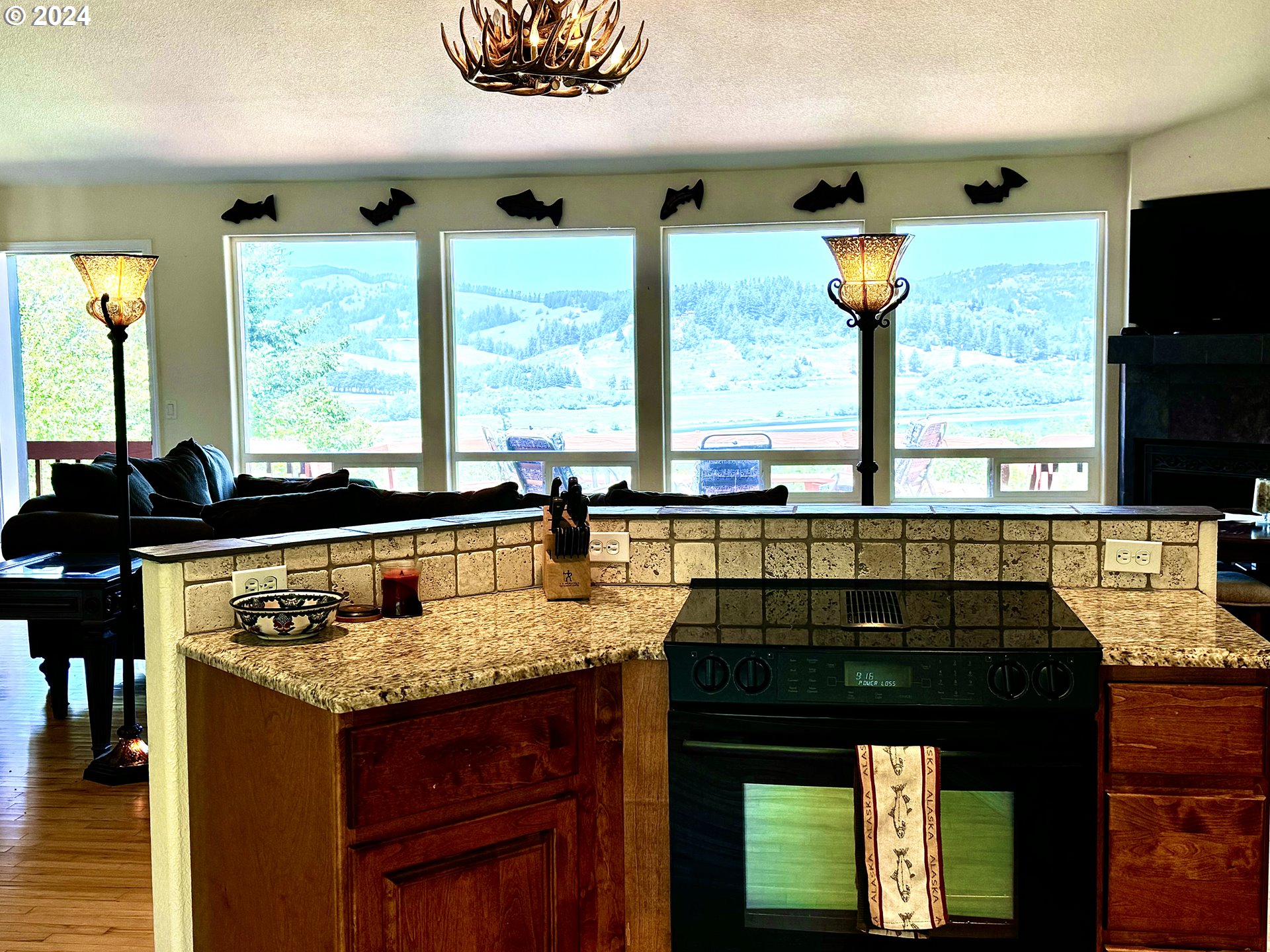 95064 Jerry's Flat Road Gold Beach, OR 97444 - Photo 25 of 47 Gallery Image 25