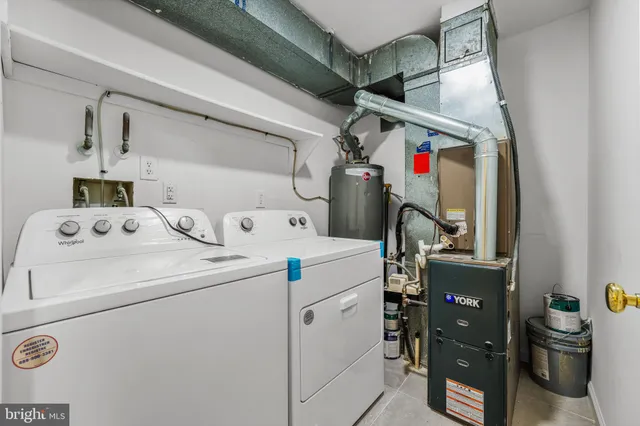 $280,000 | 2702A Sussex Court, Mount Laurel, NJ 08054