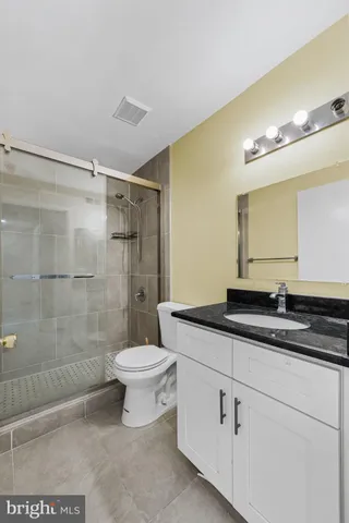 $280,000 | 2702A Sussex Court, Mount Laurel, NJ 08054