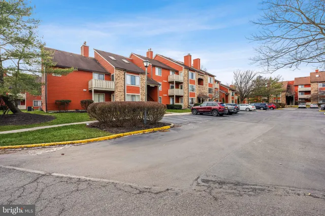 $280,000 | 2702A Sussex Court, Mount Laurel, NJ 08054