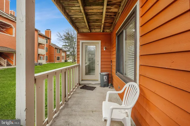 $280,000 | 2702A Sussex Court, Mount Laurel, NJ 08054