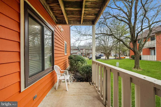 $280,000 | 2702A Sussex Court, Mount Laurel, NJ 08054